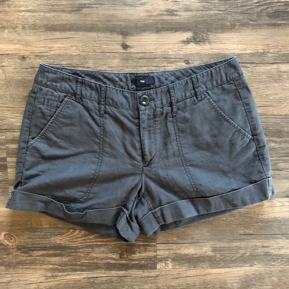 Gap Women’s Linen Short